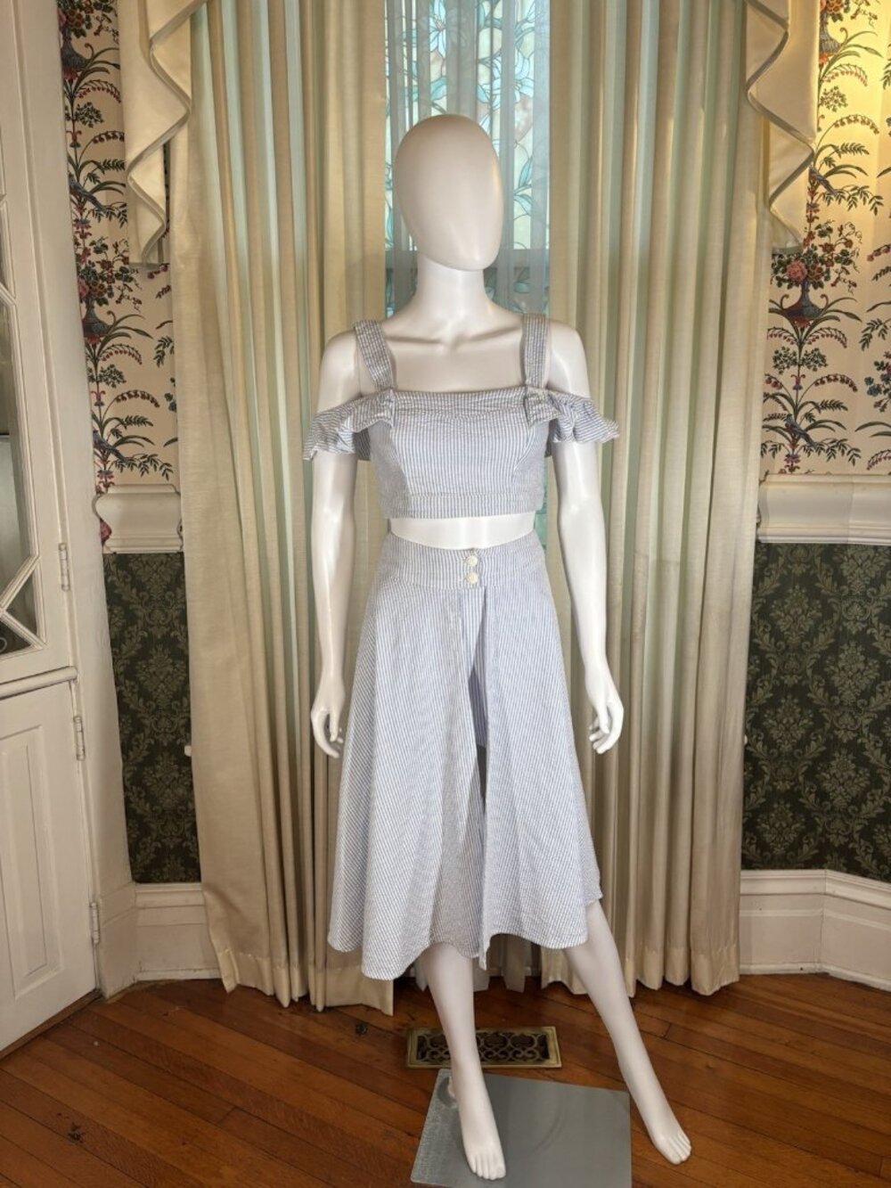 Bettie Page Blue Seersucker 3 Piece Set Off Shoulder Top Shorts Over Skirt Sz 4